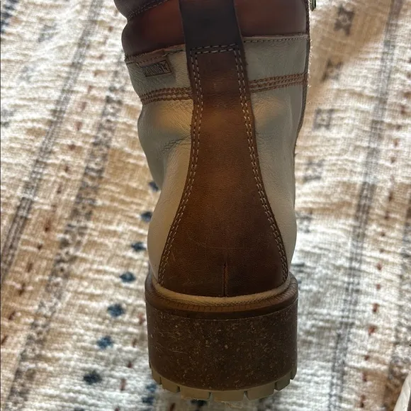 Pikolinos Cream and Brown Lace Up Boots for Outdoor Adventures