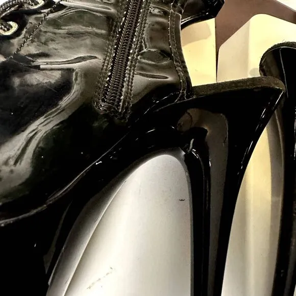 Pleaser Delight 1016 Black Patent Platform Boots – Size 8 Lace-Up Stiletto Heels