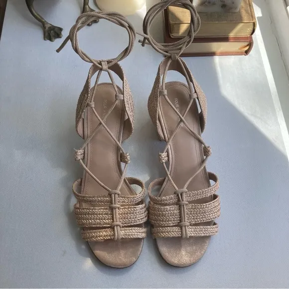 Pour La Victoire Sandals