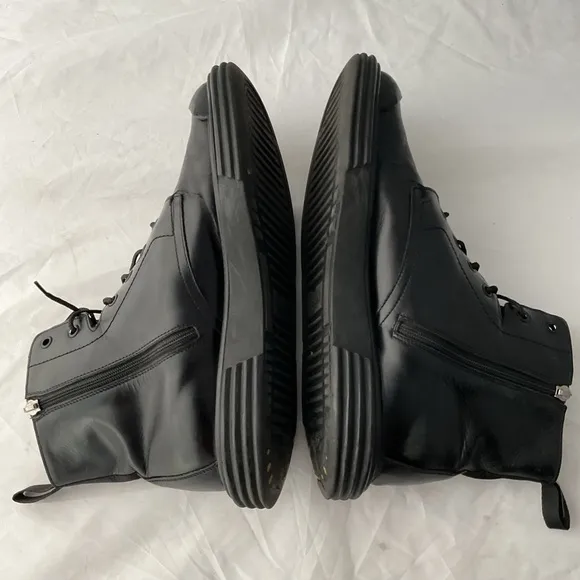 Prada 2TE129 Black Leather Half-Boot Men’s Size 8 US.
