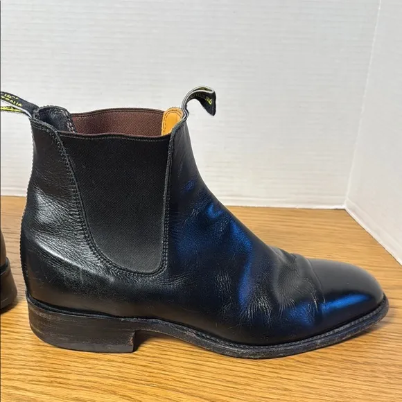 R. M. WILLIAMS Men's Black Leather Chelsea Boots Made in Australia Size 10.5