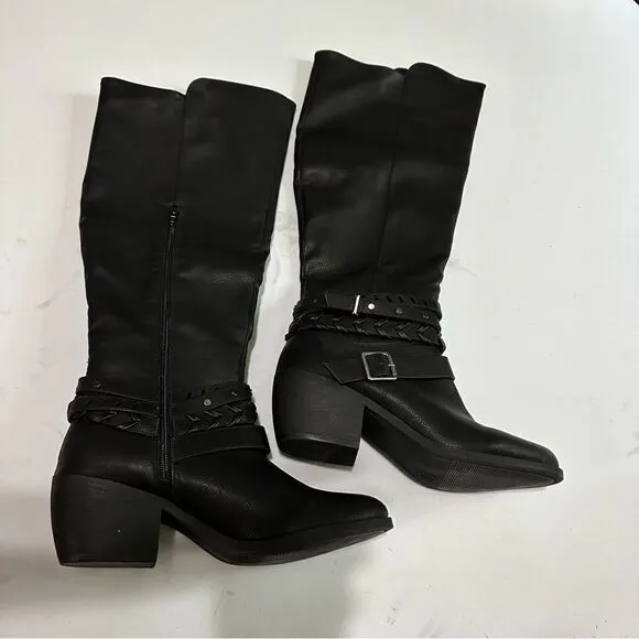 R2 Nova black boots - women’s size 7 1/2