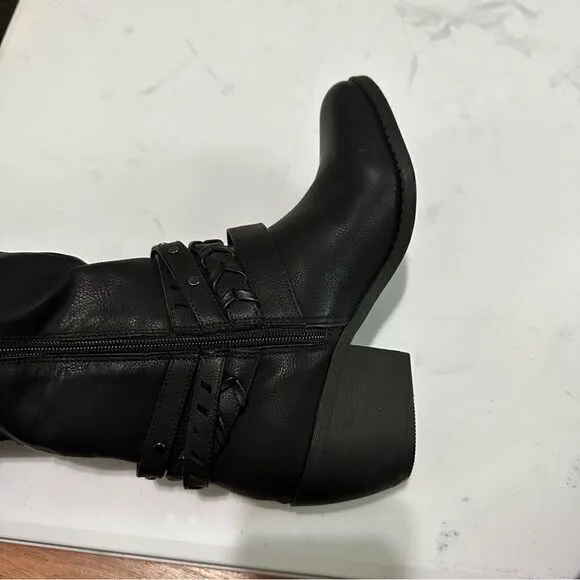R2 Nova black boots - women’s size 7 1/2