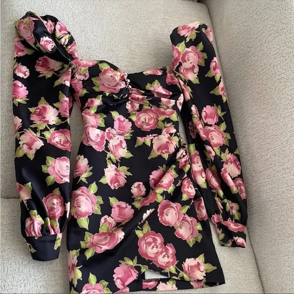 RARE House of CB 'Amaryllis' Rose Print Puff Shoulder Dress NWOT