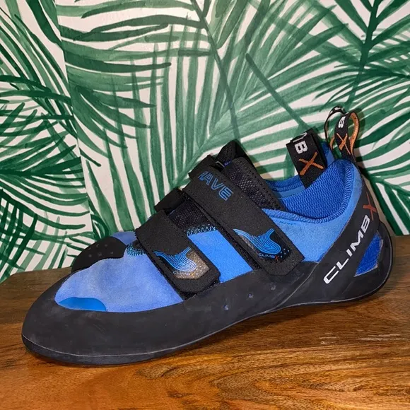 RAVE Climb X Black/Blue Suede Rock Climbing Shoes Men’s 9