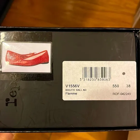 Repetto BRIGITTE POINTY TOE BALLERINAS 38 Flamme