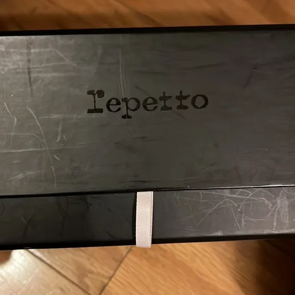 Repetto BRIGITTE POINTY TOE BALLERINAS 38 Flamme