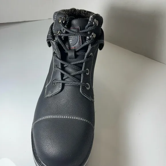 Reserved FootwearMen's Neutron Work Boots
