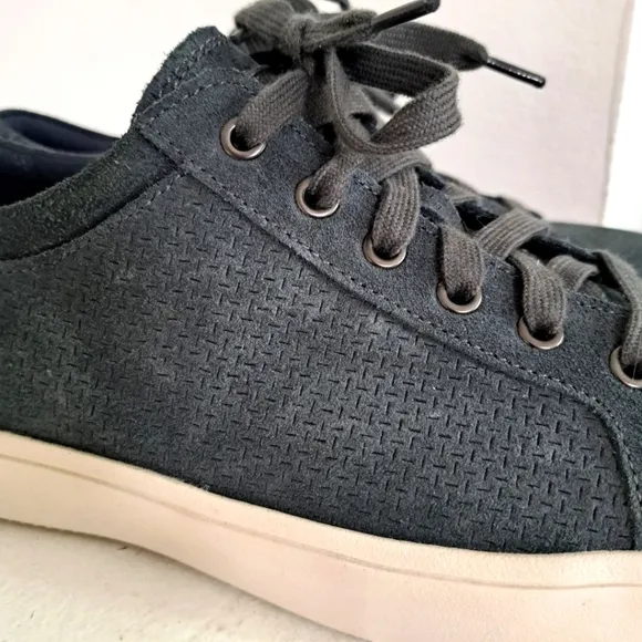 Rockport Men's Suede Lace Up Sneakers Navy Blue Comfort Shoes CG8465 Size 8M