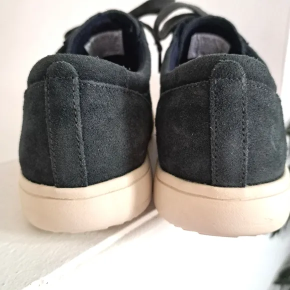 Rockport Men's Suede Lace Up Sneakers Navy Blue Comfort Shoes CG8465 Size 8M