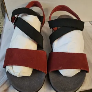 Romika Red and Black Strappy Sandals Sz 37 New With Replacement Box