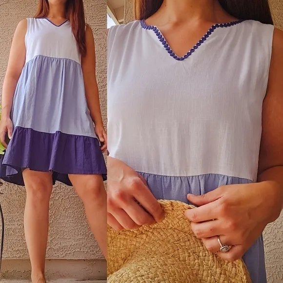 RONNI NICOLE Patch Tired Above the knee dress Blue White Size Medium