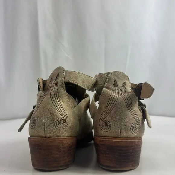 Roper Willa Fashion Beige Buckle Snip Toe Women's Ankle Boots