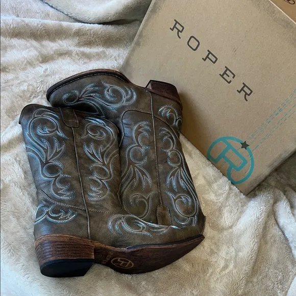 Roper Women's Western Boots - Gray and Blue