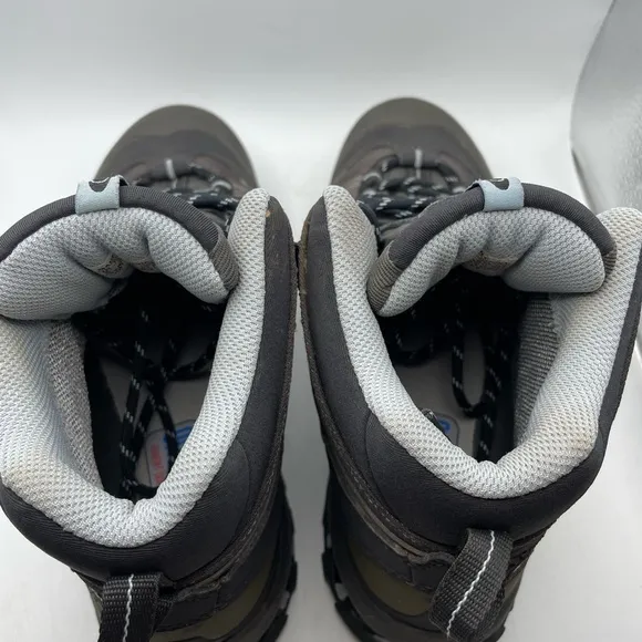 Salomon Fastpacker Mid 3D womens Hiking Shoes - Black and Gray size 6.5
