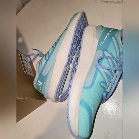 Salomon Running Shoes   Confidence Blue  USA 10.5 Hiking  NWT
