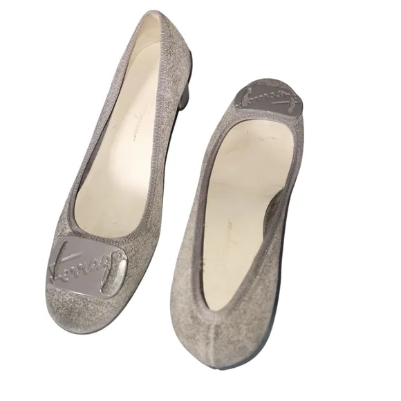 Salvatore Ferragamo Women's Vintage Suede Elegant Gray Women's Block Heels Sz 9
