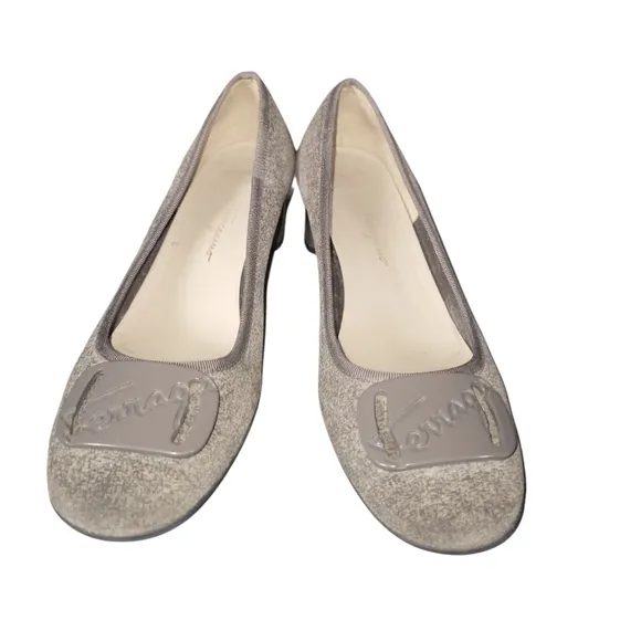 Salvatore Ferragamo Women's Vintage Suede Elegant Gray Women's Block Heels Sz 9
