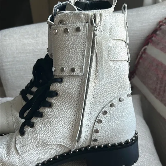 Sam Edelman Jennifer leather White and Black moto combat  size 7.5