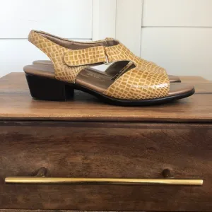 SAS Suntimer Croc Embossed Sandals