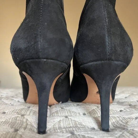 Schutz Bette Black Suede Pointed Toe Ankle Heeled Bootie Side Zip Women’s 6.5 B
