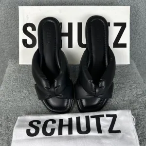 Schutz Fairy Slide Sandals Black Size 7.5 Leather NIB Puffer Straps