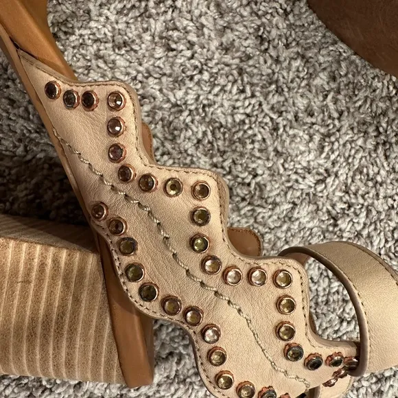 See By Chloe Embellished Nude Leather Sandals Heels Size 41 *damaged*
