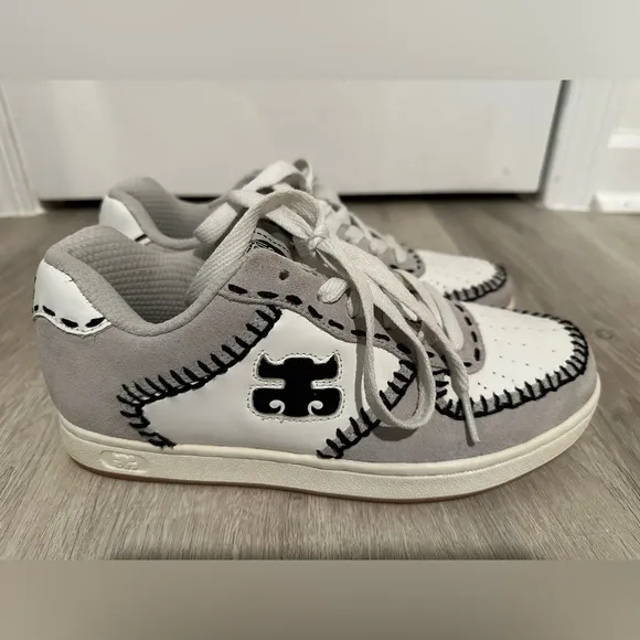 SH51 Ipath Sativa Hemp Skate Shoes Very Rare Vintage Mens Size 7 Grey White
