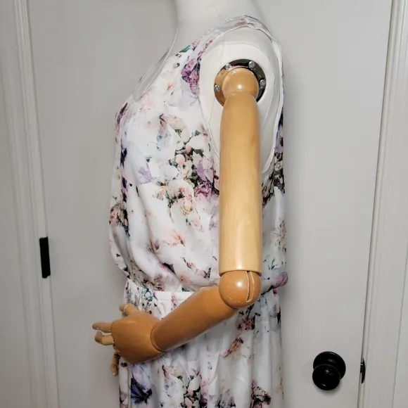 Show Me Your Mumu White Floral Kendall Maxi Dress Size XL Boho Weddin Maxi Dress