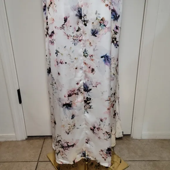 Show Me Your Mumu White Floral Kendall Maxi Dress Size XL Boho Weddin Maxi Dress