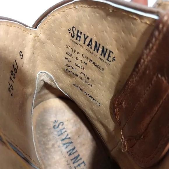 Shyanne Lily Fashion Western Booties, Size 9.5