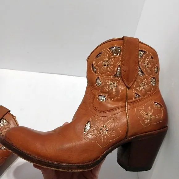 Shyanne Lily Fashion Western Booties, Size 9.5