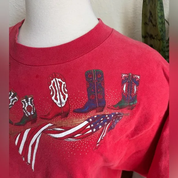 Single Stitch Cowboy Boot Graphic Tee USA Made Fruit of Loom see description