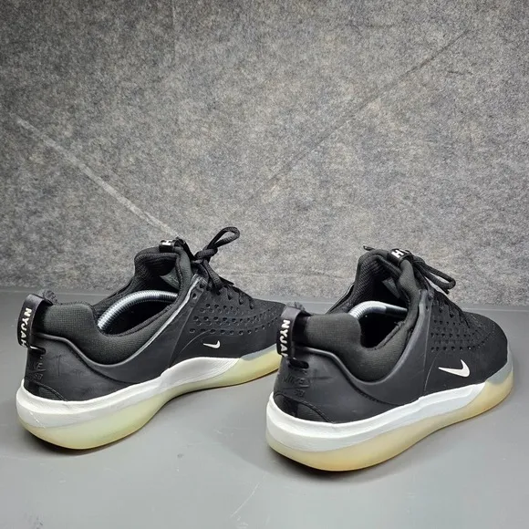 Size 8 - Nike Zoom‎ Nyjah 3 SB Mens Running Shoes Black White Skate Sneakers