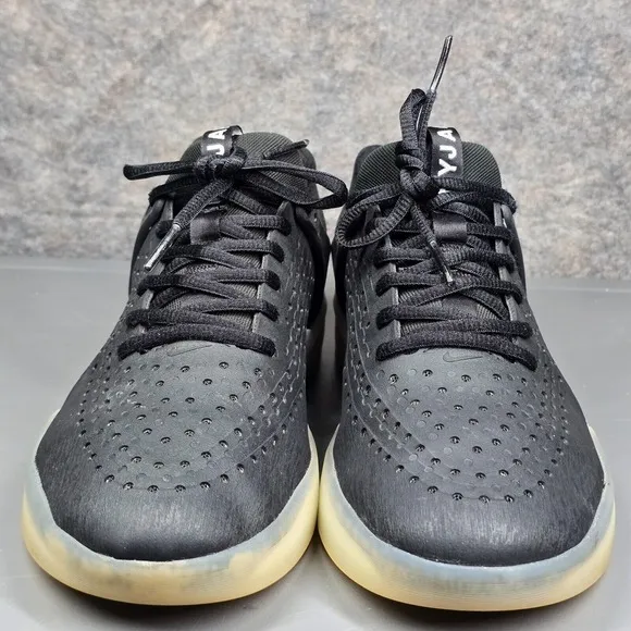 Size 8 - Nike Zoom‎ Nyjah 3 SB Mens Running Shoes Black White Skate Sneakers