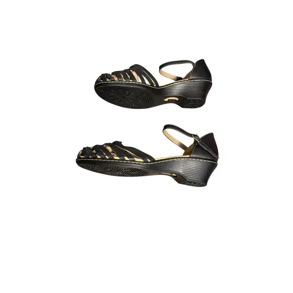 Softspots Tatianna Black Strappy Wedge Sandals 8.5W