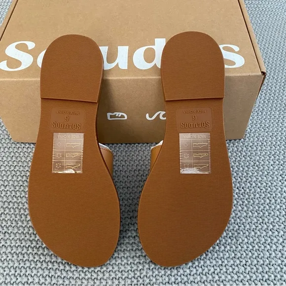 Soludos Shea Interlocking Sandals Camel Size 6 NIB