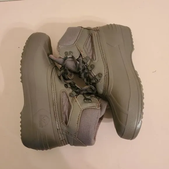Sorel 9T Ankle Duck Boots Gray Green Leather Waterproof Canada USA