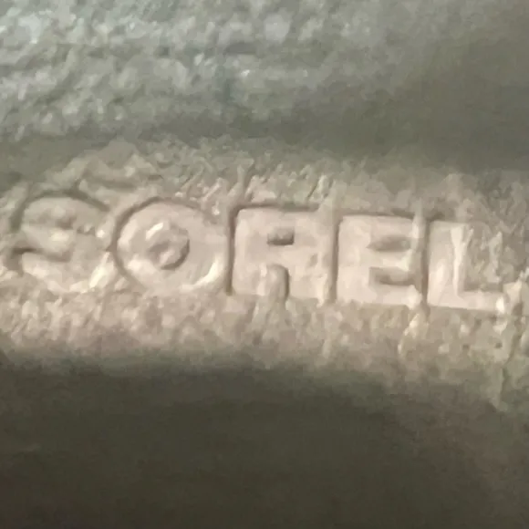 Sorel Addington Gray Suede Chelsea Block Heel Lug Sole Outdoor Ankle Boots 6.5