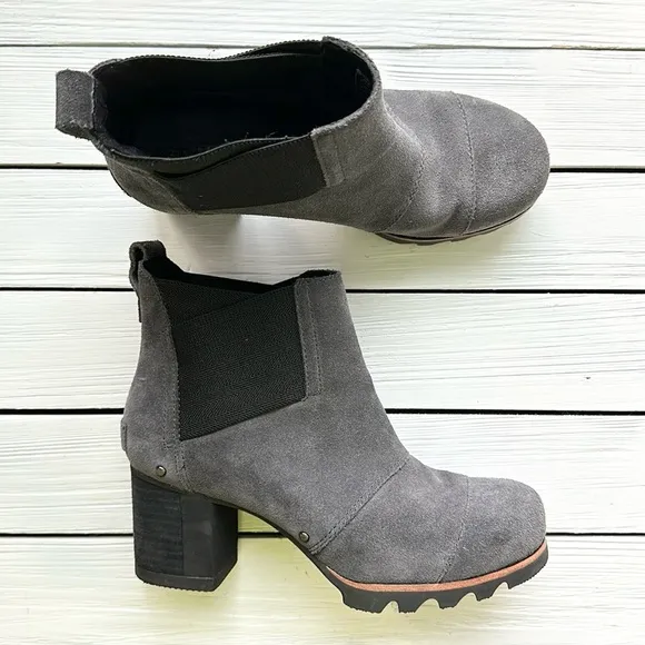 Sorel Adington Chelsea Boot Grey size 6
