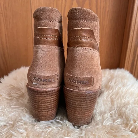 Sorel After Hours Chelsea Boots Sz-7.5