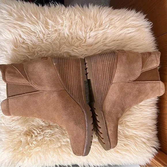 Sorel After Hours Chelsea Boots Sz-7.5