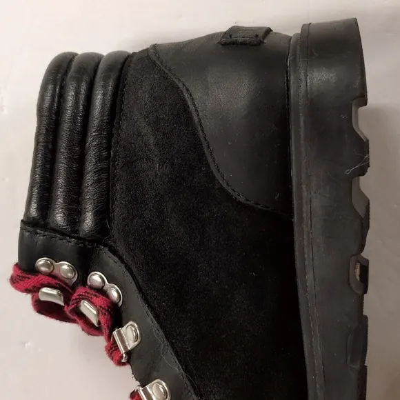 Sorel Ainsley Conquest Waterproof Leather &amp; Suede Boots Size 9.5