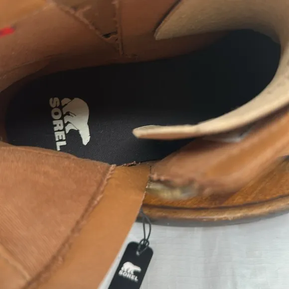 Sorel Boots Wm 9 Emelie II Zip Waterproof Taffy Leather Brown