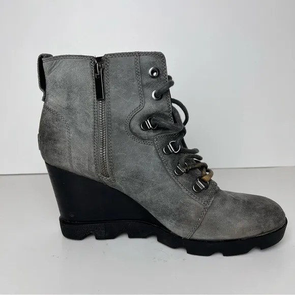 Sorel Boots Women's 10 Joan Uptown Wedge Bootie Ankle Gray Lace Up Walking