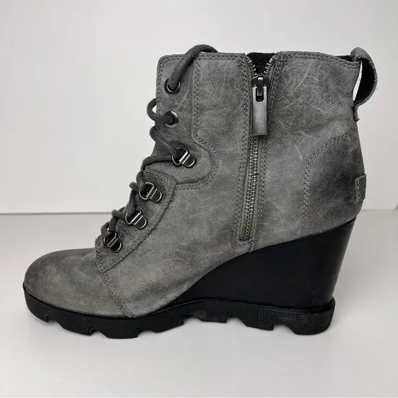 Sorel Boots Women's 10 Joan Uptown Wedge Bootie Ankle Gray Lace Up Walking