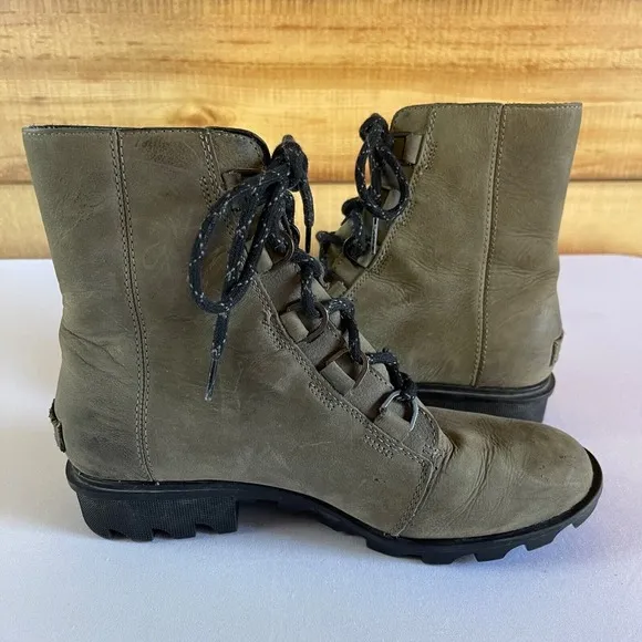 Sorel Boots Womens 10 Phoenix Combat Green Leather Waterproof Short‎ Lace Moto