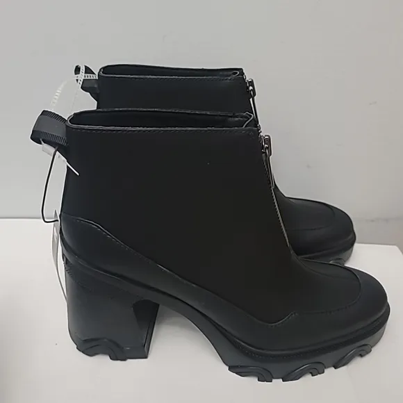 SOREL Brex  Heel Zip Boots