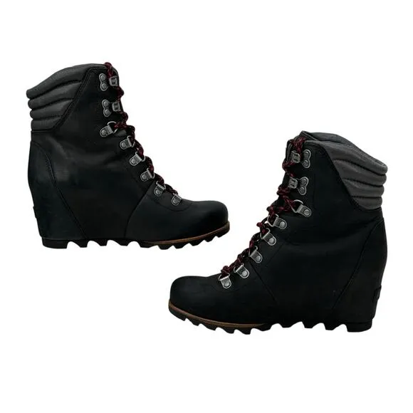 Sorel Conquest Wedge Boots Womens SZ 7.5 Black Hiking Comfort Outdoor Waterproof