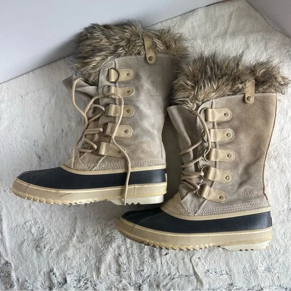 SOREL EUC JOAN OF ARCTIC Winter Snow Boots women Size 11 Color Cream